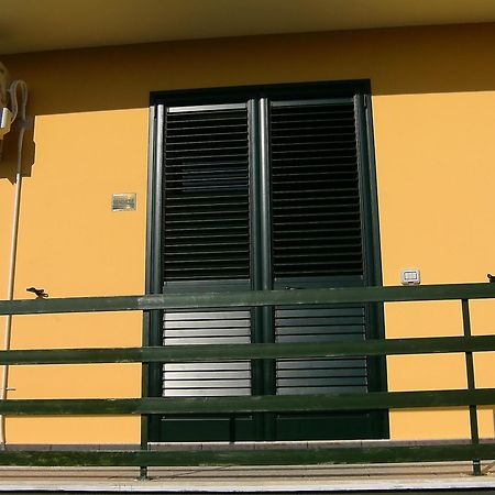 Vento Dell'Est Bed & Breakfast San Cataldo  Ngoại thất bức ảnh