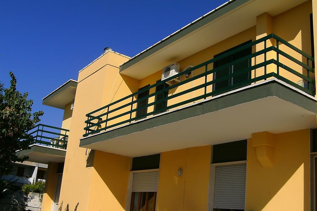 Vento Dell'Est Bed & Breakfast San Cataldo  Ngoại thất bức ảnh