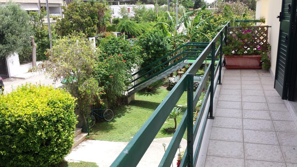 Vento Dell'Est Bed & Breakfast San Cataldo  Ngoại thất bức ảnh