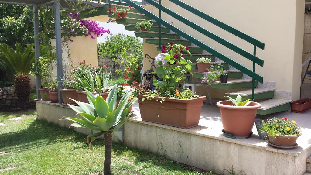Vento Dell'Est Bed & Breakfast San Cataldo  Ngoại thất bức ảnh